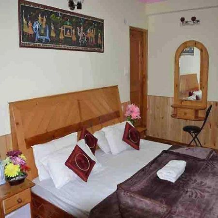 Hotel O Antriksh Cottage Manāli Eksteriør bilde
