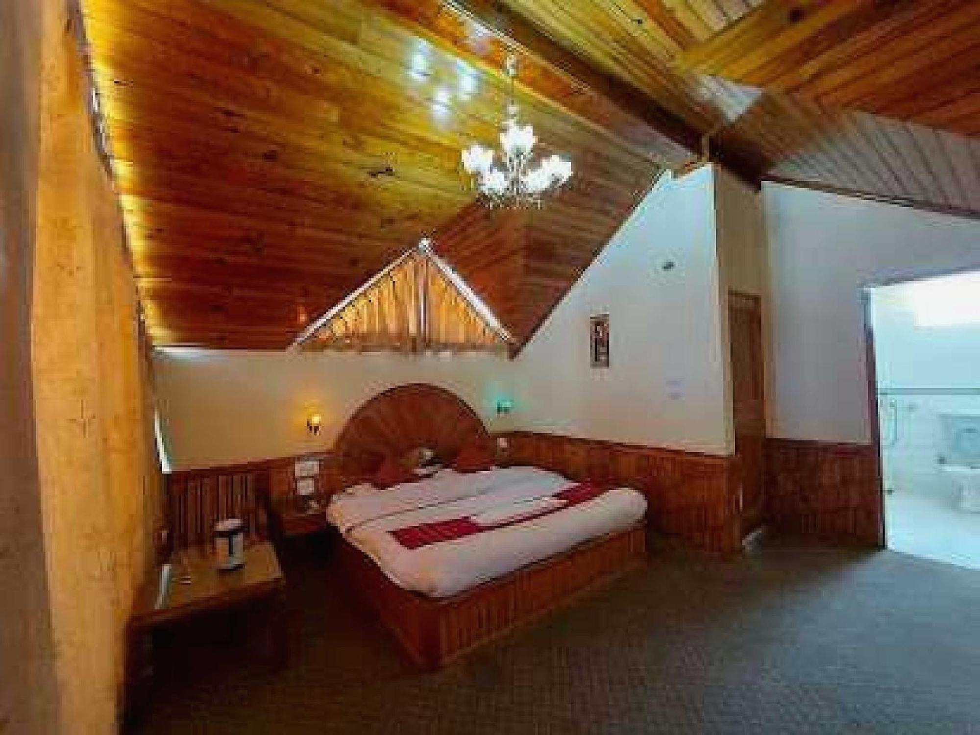 Hotel O Antriksh Cottage Manāli Eksteriør bilde