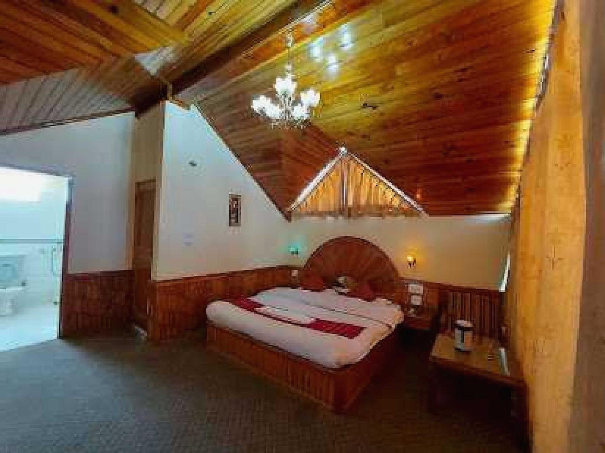 Hotel O Antriksh Cottage Manāli Eksteriør bilde